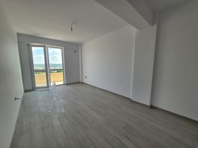 Garsonieră decomandată în Valea Lupului
