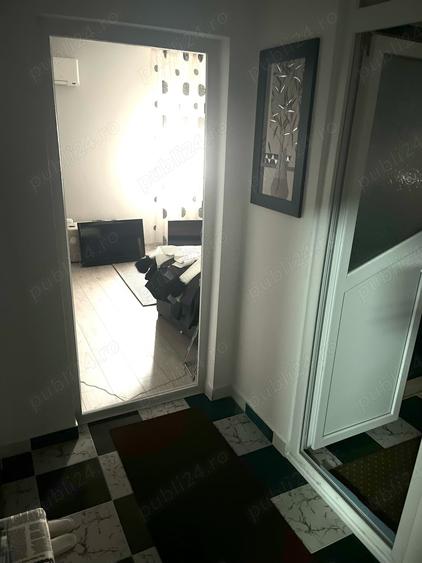 Apartament cu 2 camere decomandat în Broșteni
