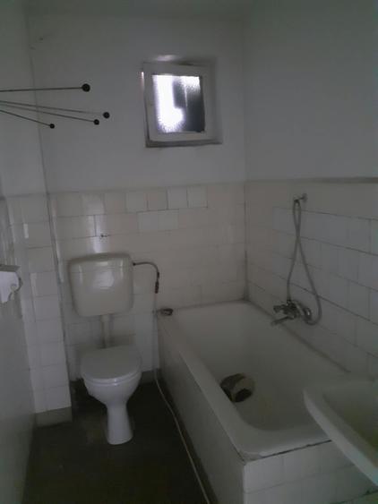 Apartament cu 2 camere semidecomandat în Iancului