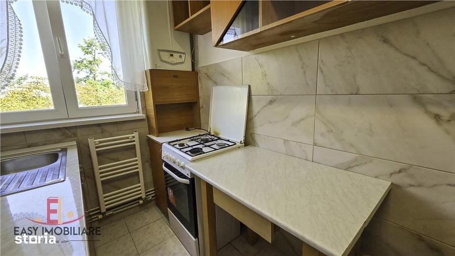 Apartament cu 2 camere decomandat în Lefaia