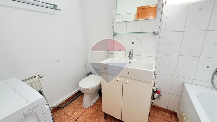 Apartament cu 2 camere decomandat în Drumul Taberei