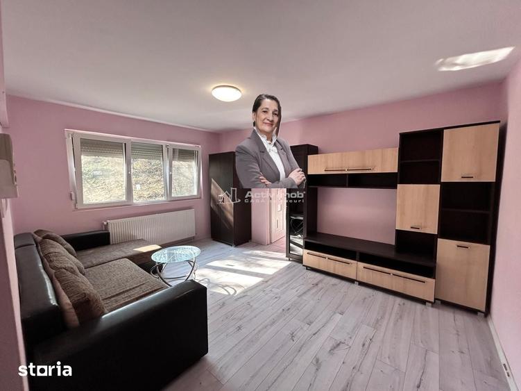 Apartament cu 2 camere semidecomandat în Central