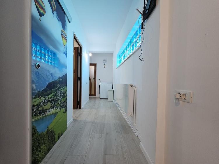 Apartament cu 3 camere decomandat, mobilat în Faleza Nord