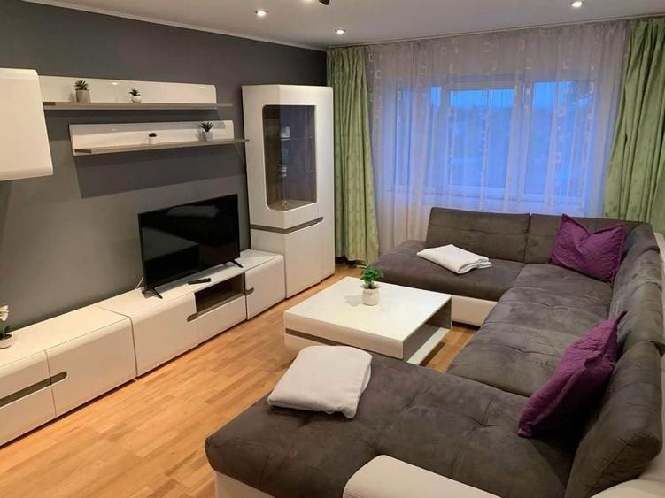 Inchiriez apartament cu 3 camere - 7
