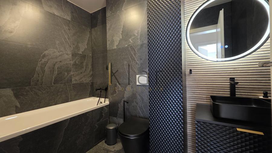 Apartament cu 3 camere semidecomandat, mobilat în Mărăști