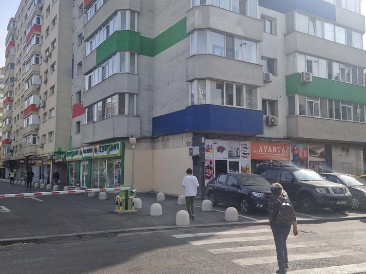 Oltenitei- Sun Plazza Mall, 82  mp,- chirie 1400 euro/ luna - 3