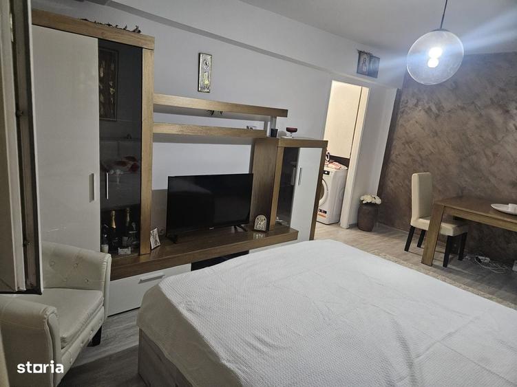 Apartament cu 3 camere în Micro 3