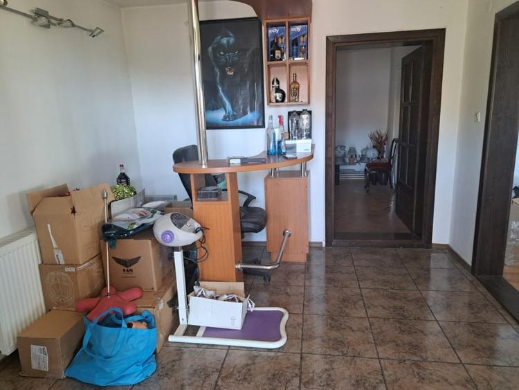Casă individuală cu 4 camere cu Canalizare în ANL