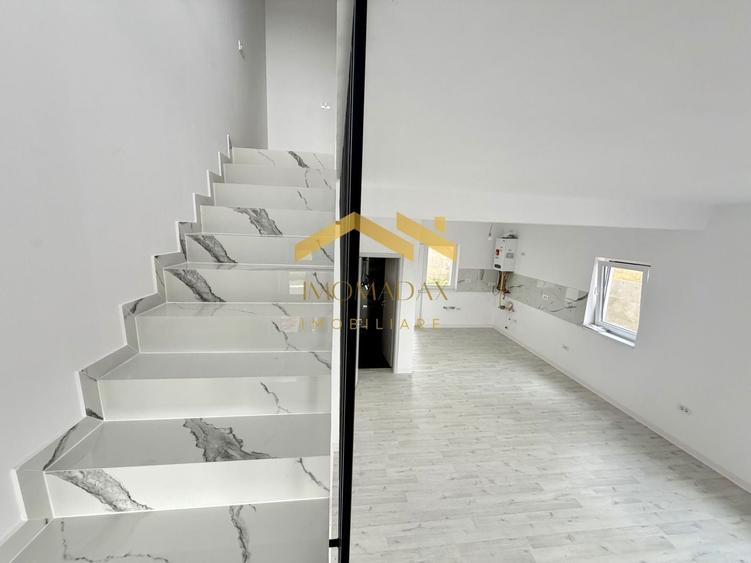 Duplex cu 3 camere cu Canalizare în Bucovăț (Remetea Mare)
