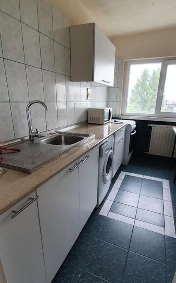 Apartament cu 2 camere semidecomandat, mobilat în Iancului