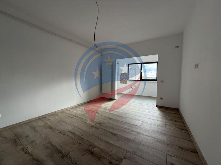 Apartament cu 2 camere decomandat în George Enescu