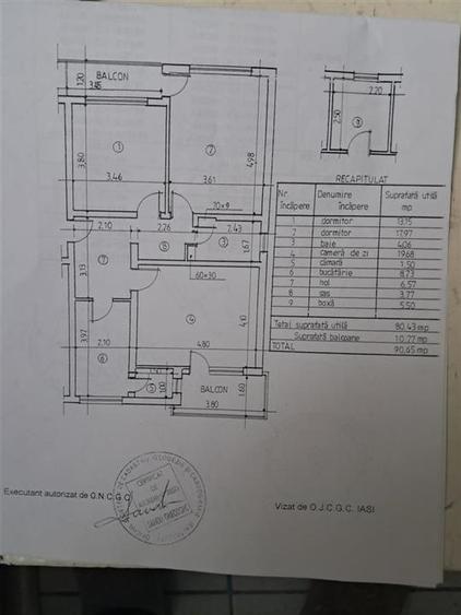 Apartament cu 3 camere decomandat, mobilat în Copou