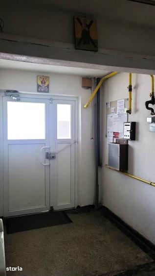 Apartament cu 2 camere în Micro 14