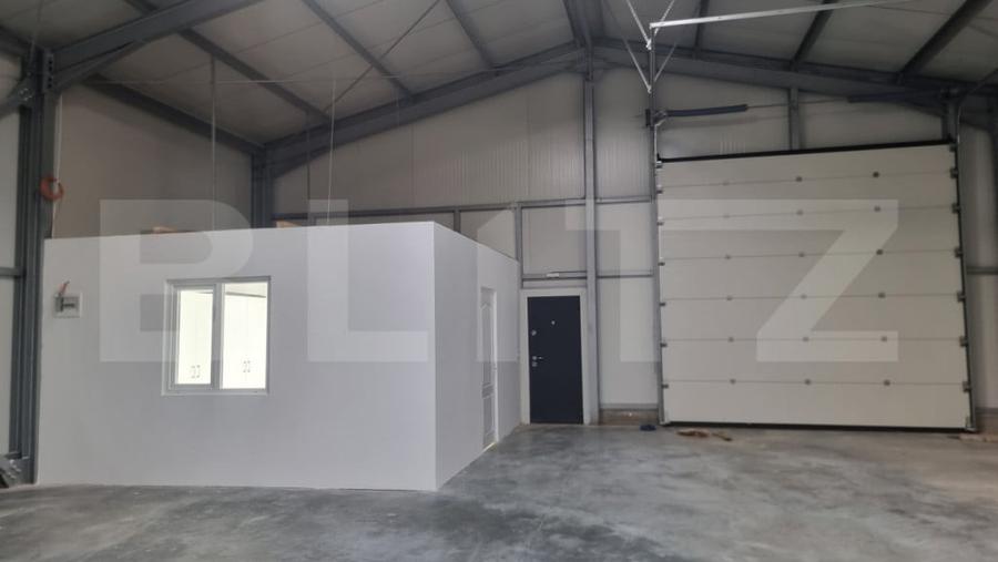Spațiu comercial, de 600 mp, în Brazi