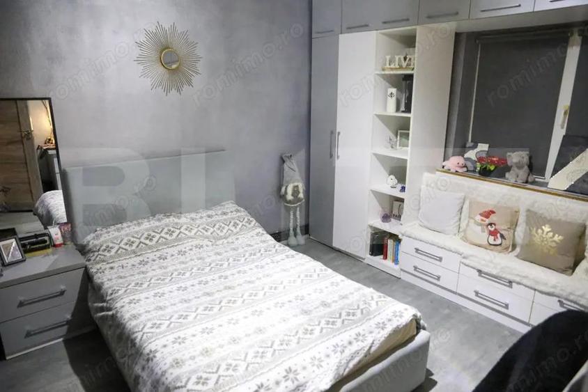 Apartament cu 3 camere semidecomandat în Central