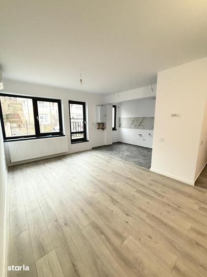 Apartament cu 3 camere în Păcurari