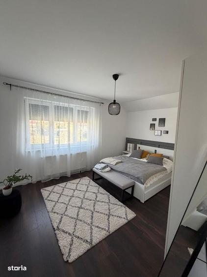 Casa cu 4 camere, curte mare si acces asfaltat - 9