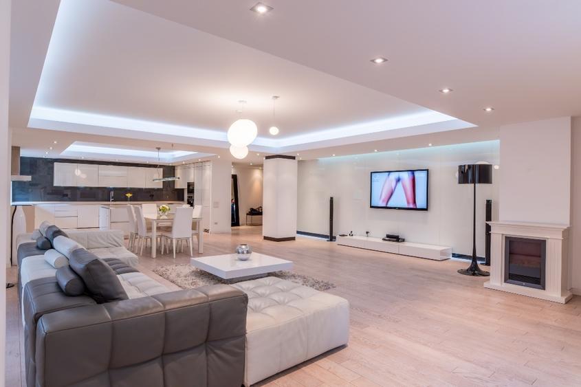 Apartament cu 3 camere decomandat, mobilat în Herăstrău