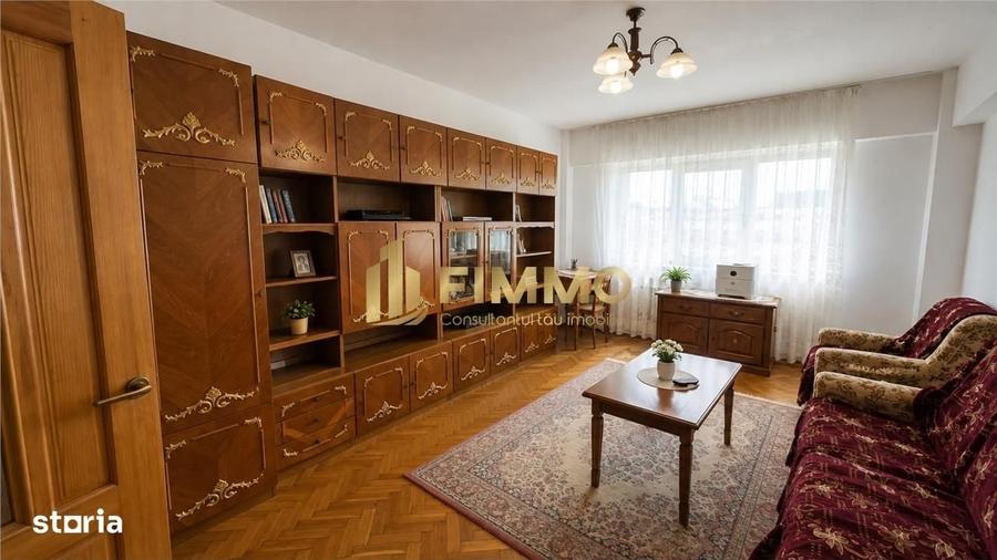 Apartament cu 3 camere decomandat în Obcini
