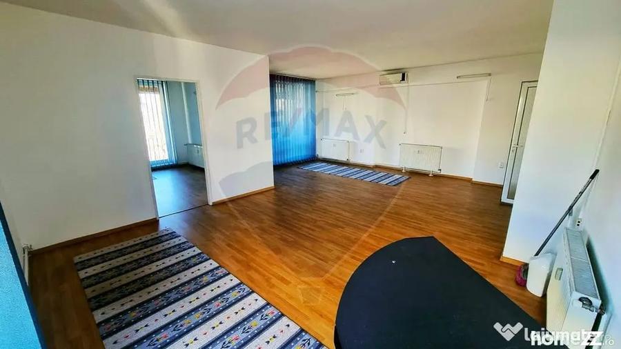 Spațiu comercial, de 48 mp, în Traian