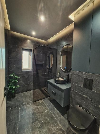 Apartament cu 2 camere decomandat în Botizului