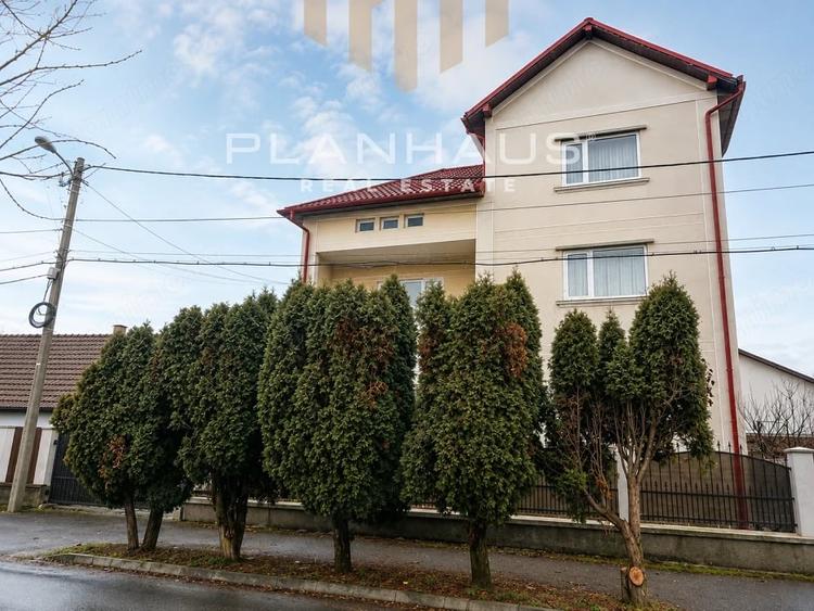Casa de vanzare ultracentral P+1 ,Baia Mare , zona Avram Iancu ,3 ari teren - 1