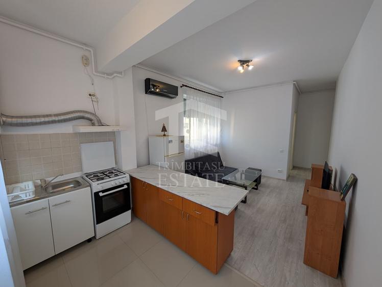 Apartament cu 2 camere semidecomandat, mobilat în Chiajna