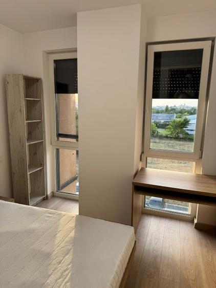 Apartament cu 2 camere, mobilat în Soarelui
