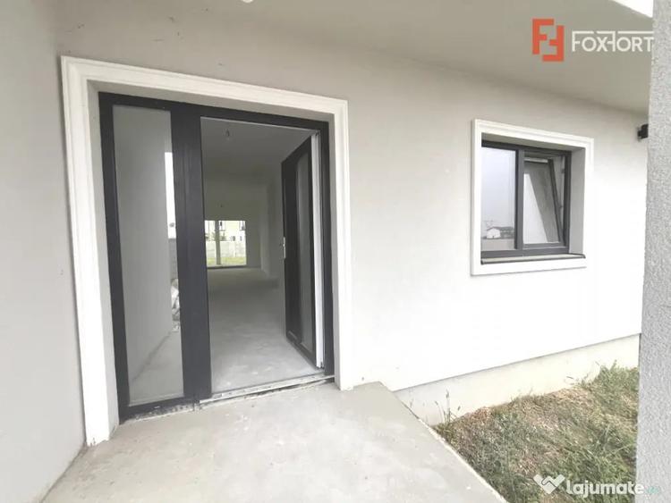 Casă cu 3 camere cu Teren 640 Mp în Moșnița Nouă