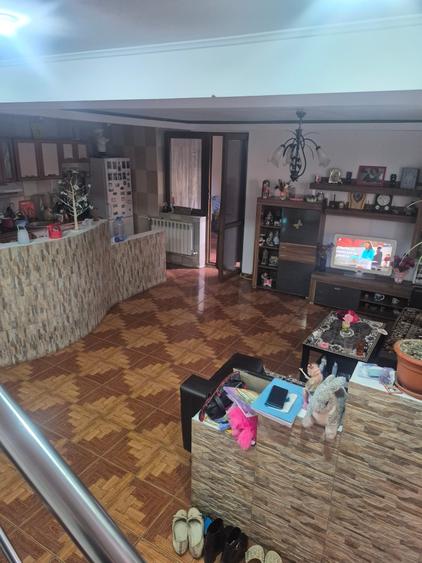 Duplex cu 8 camere cu Teren 1000 Mp în Năvodari