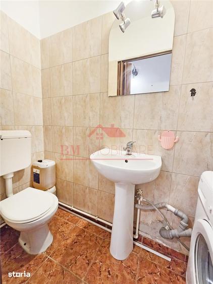 Apartament cu 3 camere, mobilat în Rahova