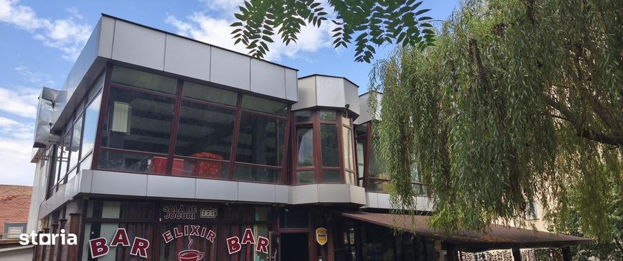 Spațiu comercial, de 150 mp, în Nord