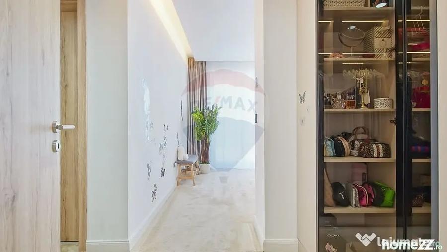 Apartament cu 4 camere decomandat în Avantgarden