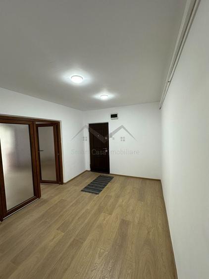 Apartament cu 3 camere decomandat în Dacia