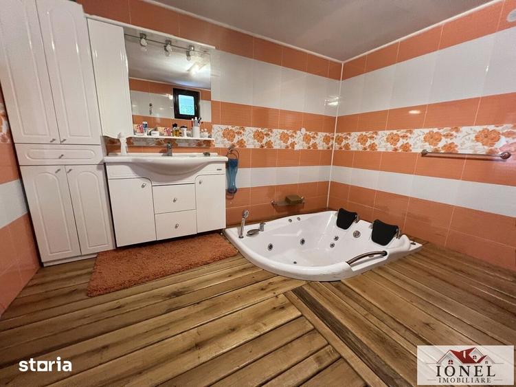 Casă cu 7 camere cu Teren 1500 Mp în Roșia Montană
