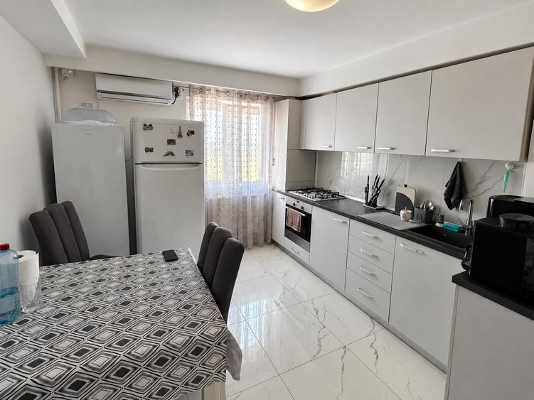 Apartament cu 2 camere în Cetate