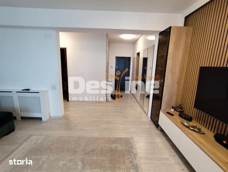 Apartament cu 3 camere decomandat în Blejoi
