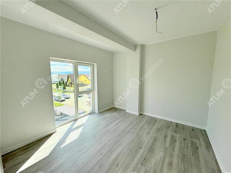 Apartament la cheie cu 3 camere si balcon zona Pictor Brana/Selimbar - 6