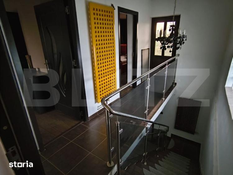 Casă cu 4 camere cu Teren 1200 Mp în Malu Mare