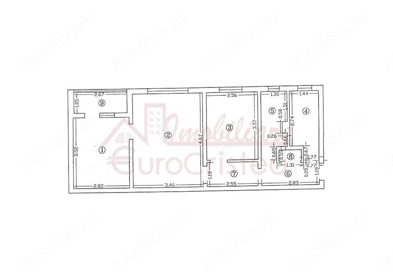 Apartament cu 3 camere semidecomandat în Central