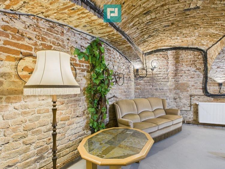 Eleganță subterană - pivniță exclusivistă Arad - 2