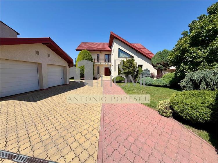 Casă individuală cu 4 camere cu Piscina în Central
