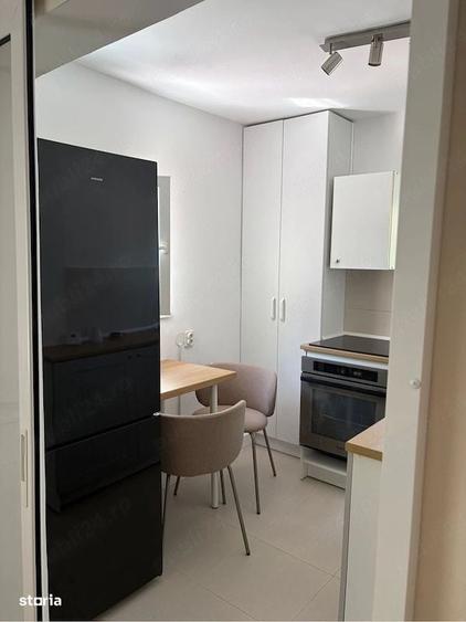 Apartament decomandat în Băneasa