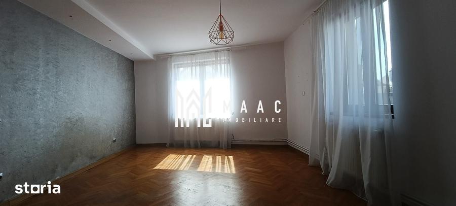 Casă cu 4 camere în Turnișor