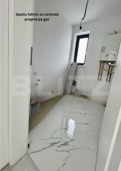 Casă individuală cu 4 camere cu Canalizare în Sânpetru