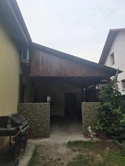 Casă cu Teren 700 Mp în Șendreni