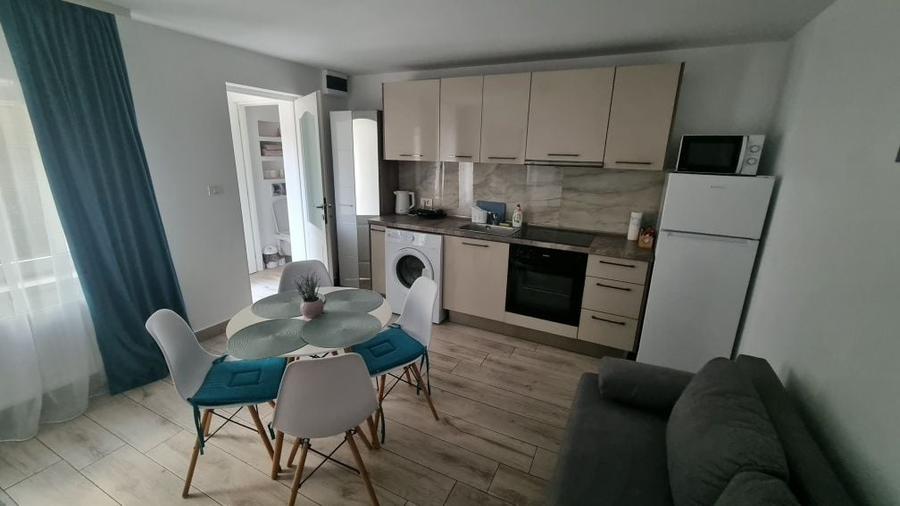 Inchiriez apartament 2 camere nedecomandate, termen scurt, aproape de universitatea Ovidius - 4