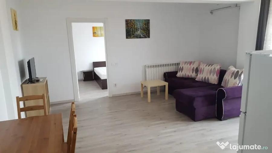 Apartament cu 2 camere semidecomandat în Central