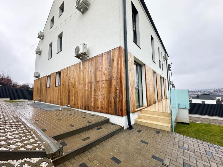 Duplex cu 4 camere cu Canalizare în Dâmbul Rotund