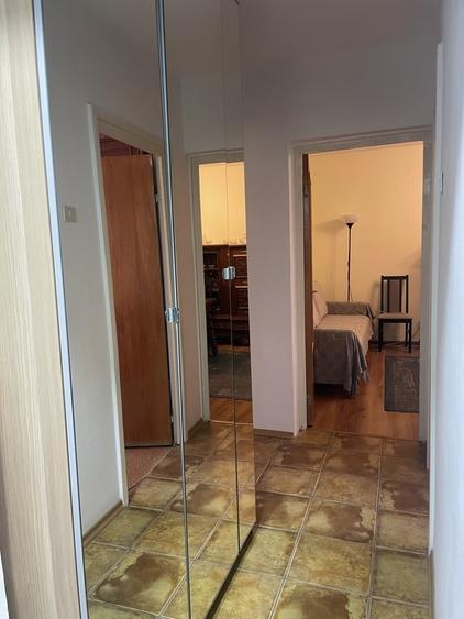 Apartament cu 3 camere decomandat în Tineretului